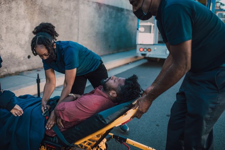 24/7 Emergency & Trauma Services